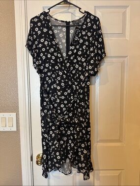 Ivy Street Black Midi Dress with White Floral Print